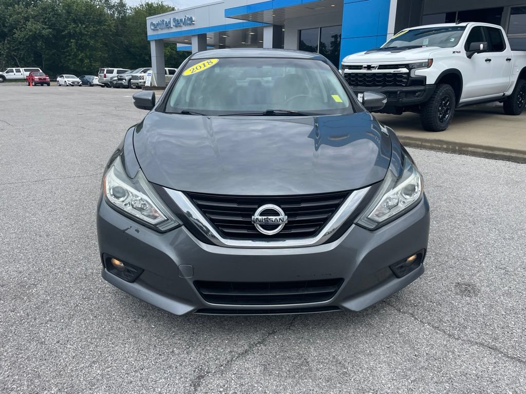 Used 2018 Nissan Altima 2.5 SL FWD image 2