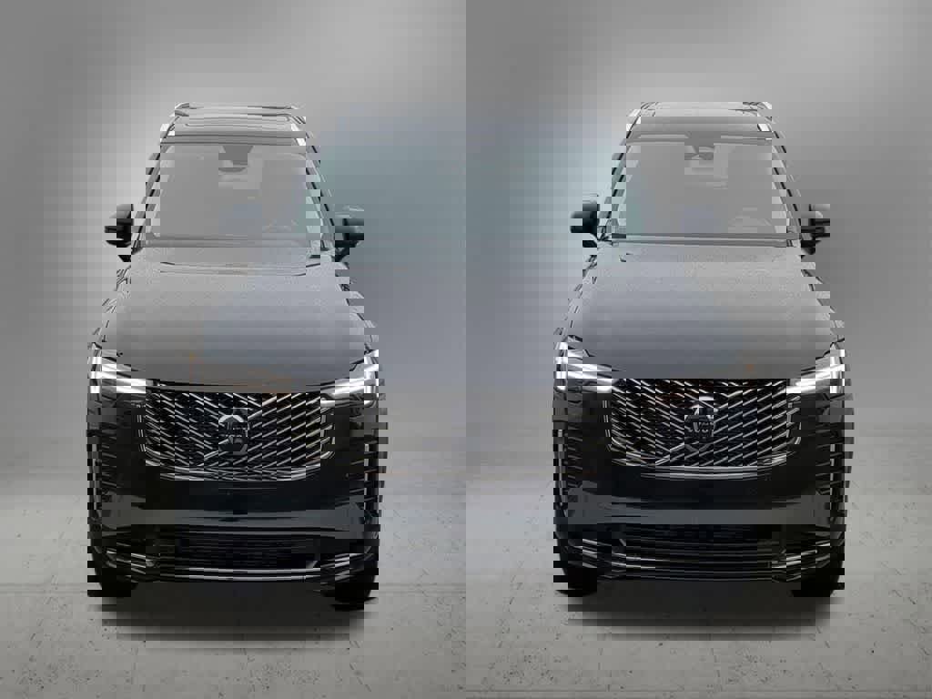 Used 2026 Volvo XC90 B6 Plus w/ Protection Package Premier image 9