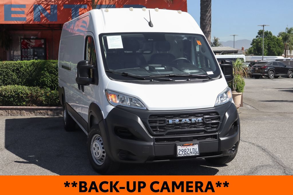 Used 2024 RAM ProMaster 3500 FWD image 2