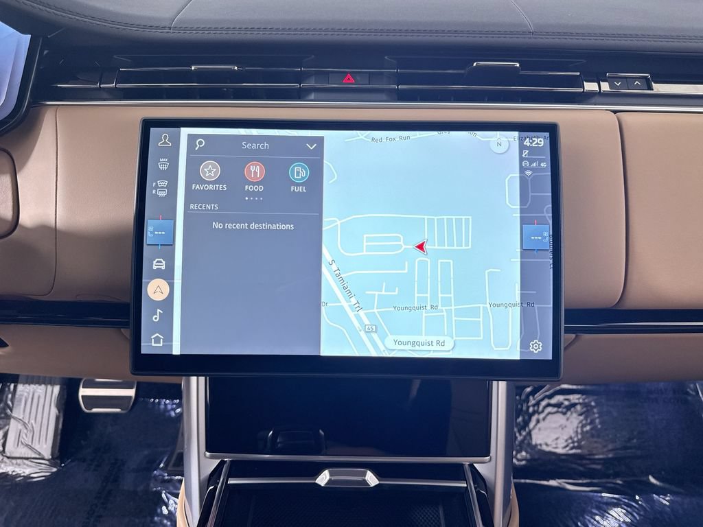 New 2027 Land Rover Range Rover SE AWD/4WD image 17
