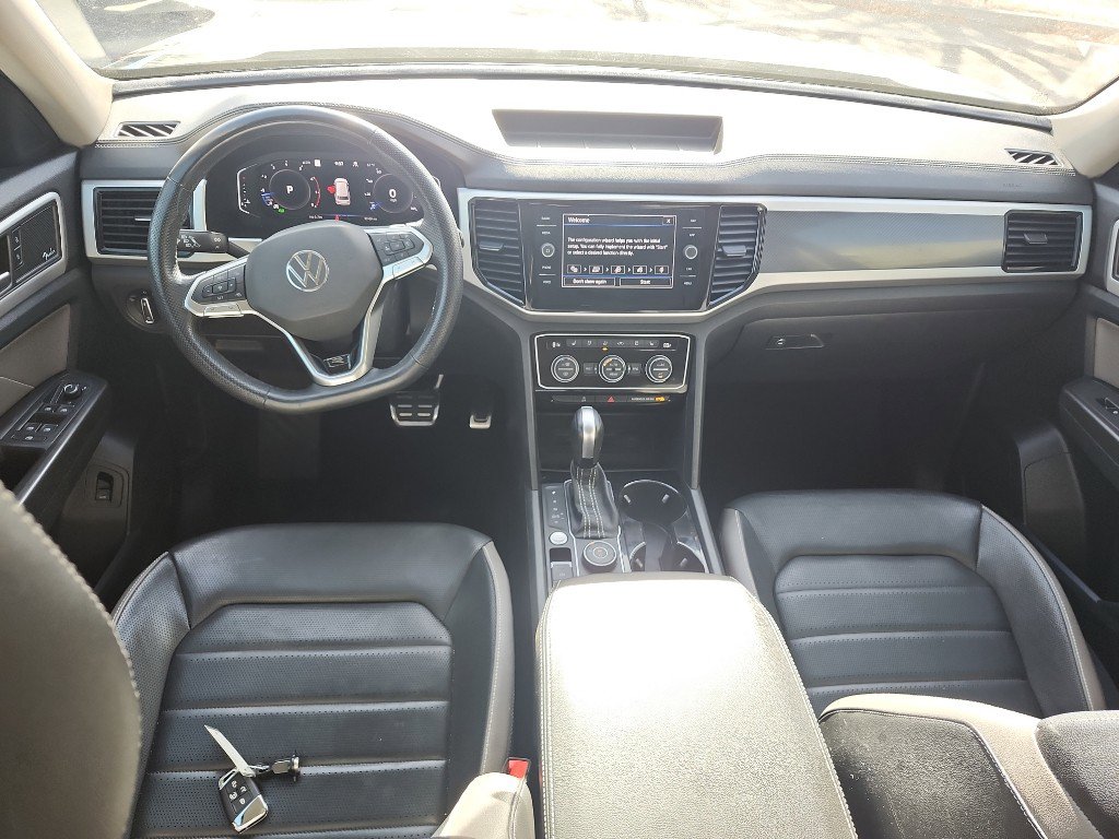 Used 2022 Volkswagen Atlas SEL Premium image 12