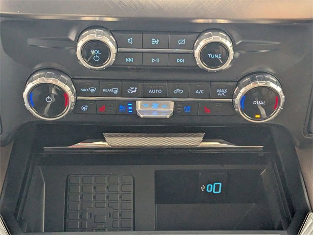 Used 2024 Ford F350 King Ranch w/ Chrome Package image 23