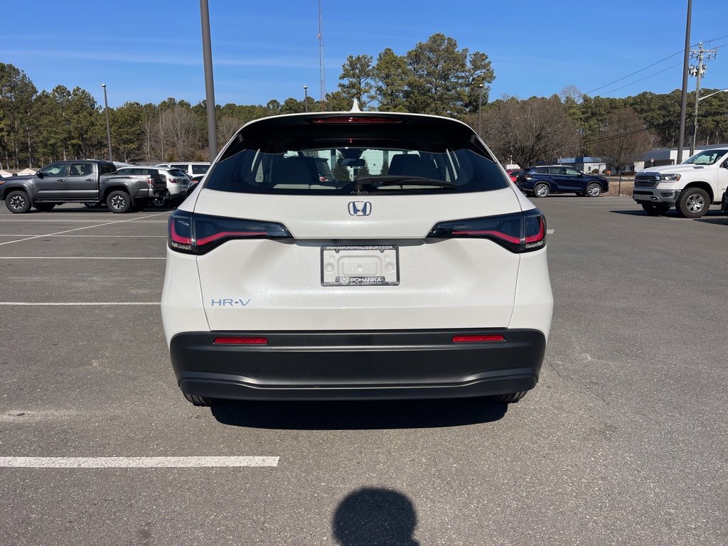 Certified 2025 Honda HR-V LX image 10