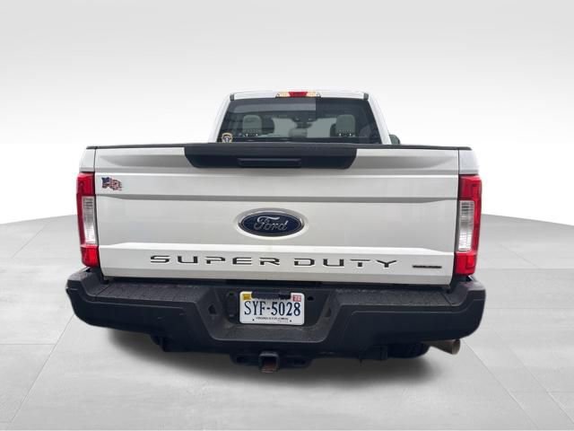 Used 2017 Ford F250 XL w/ Power Equipment Group AWD/4WD image 8