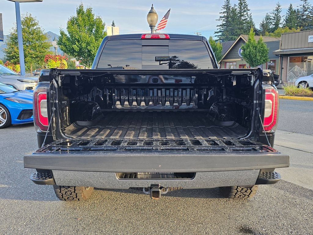 Used 2018 GMC Sierra 1500 SLT w/ SLT Premium Package AWD/4WD image 12