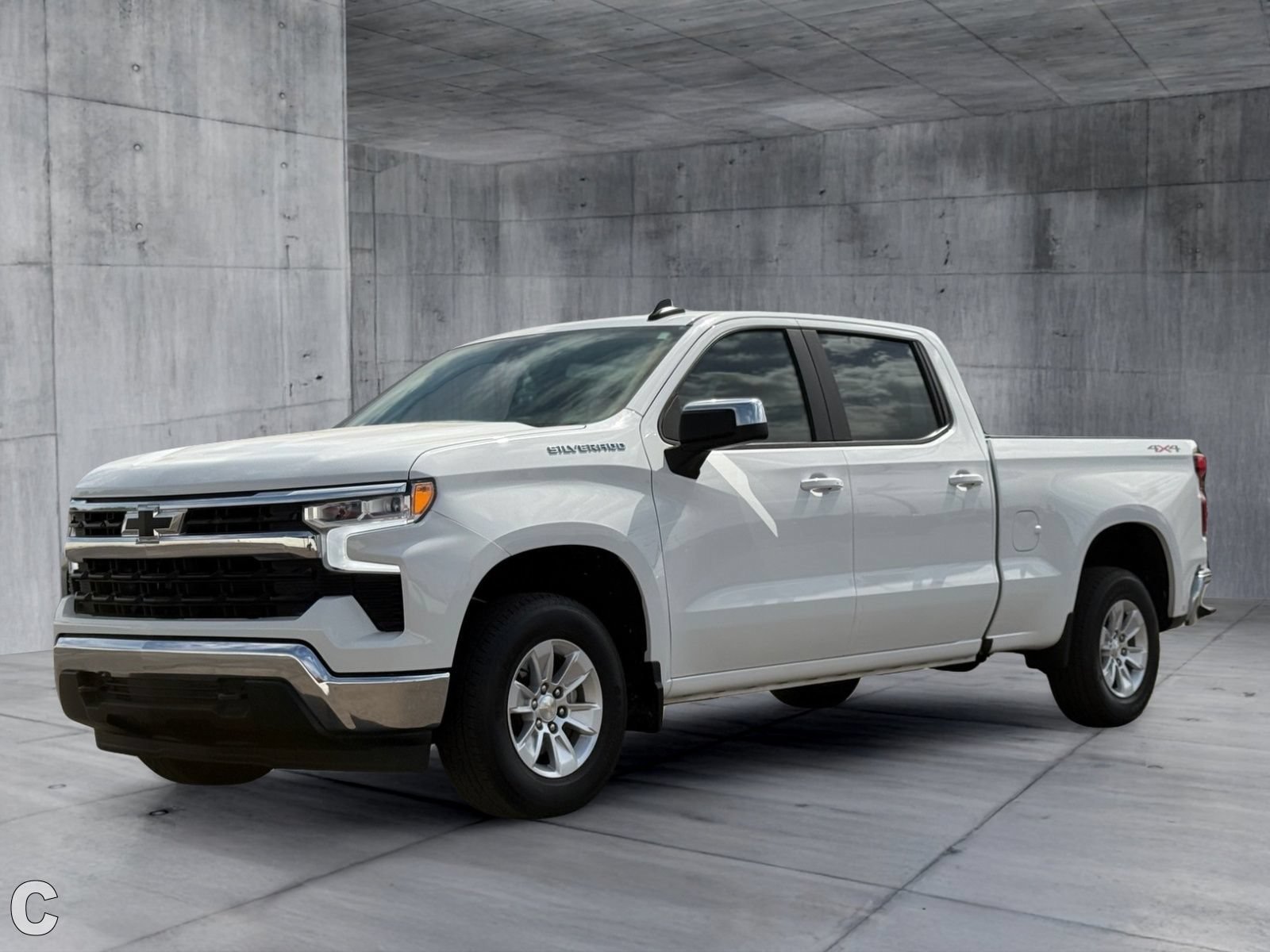Certified 2024 Chevrolet Silverado 1500 LT w/ Protection Package AWD/4WD image 2