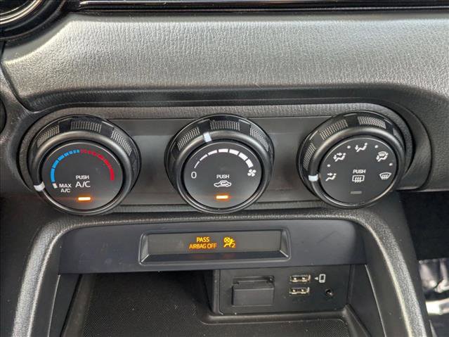 Used 2022 MAZDA MX-5 Miata Sport image 13