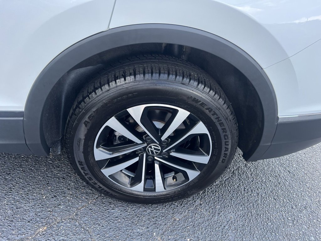 Used 2023 Volkswagen Tiguan S image 35