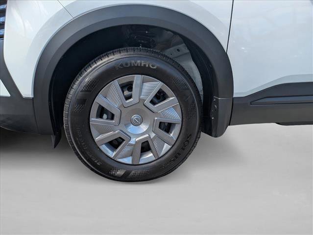 Certified 2026 Nissan Kicks S image 22