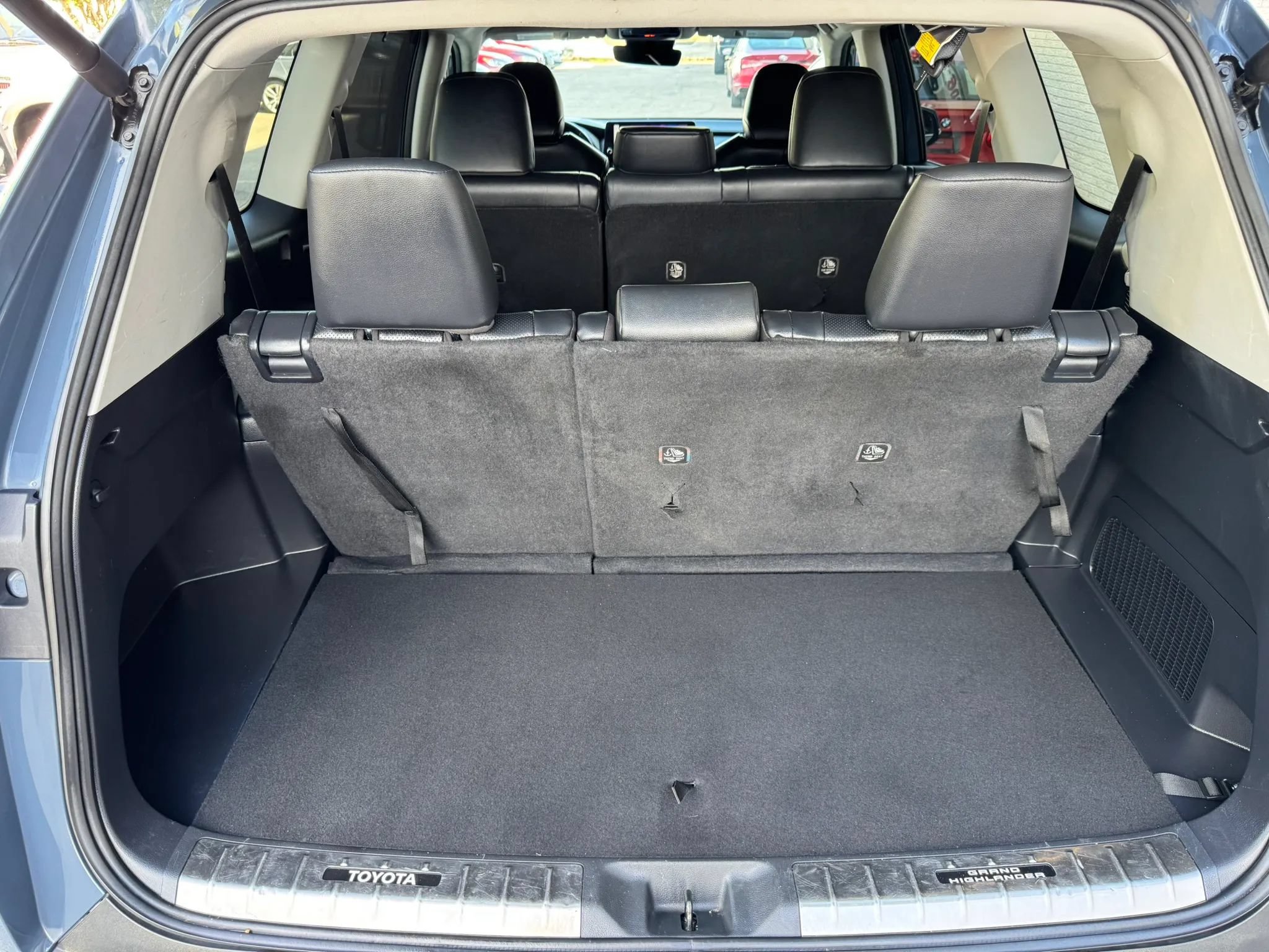 Used 2024 Toyota Grand Highlander FWD image 22