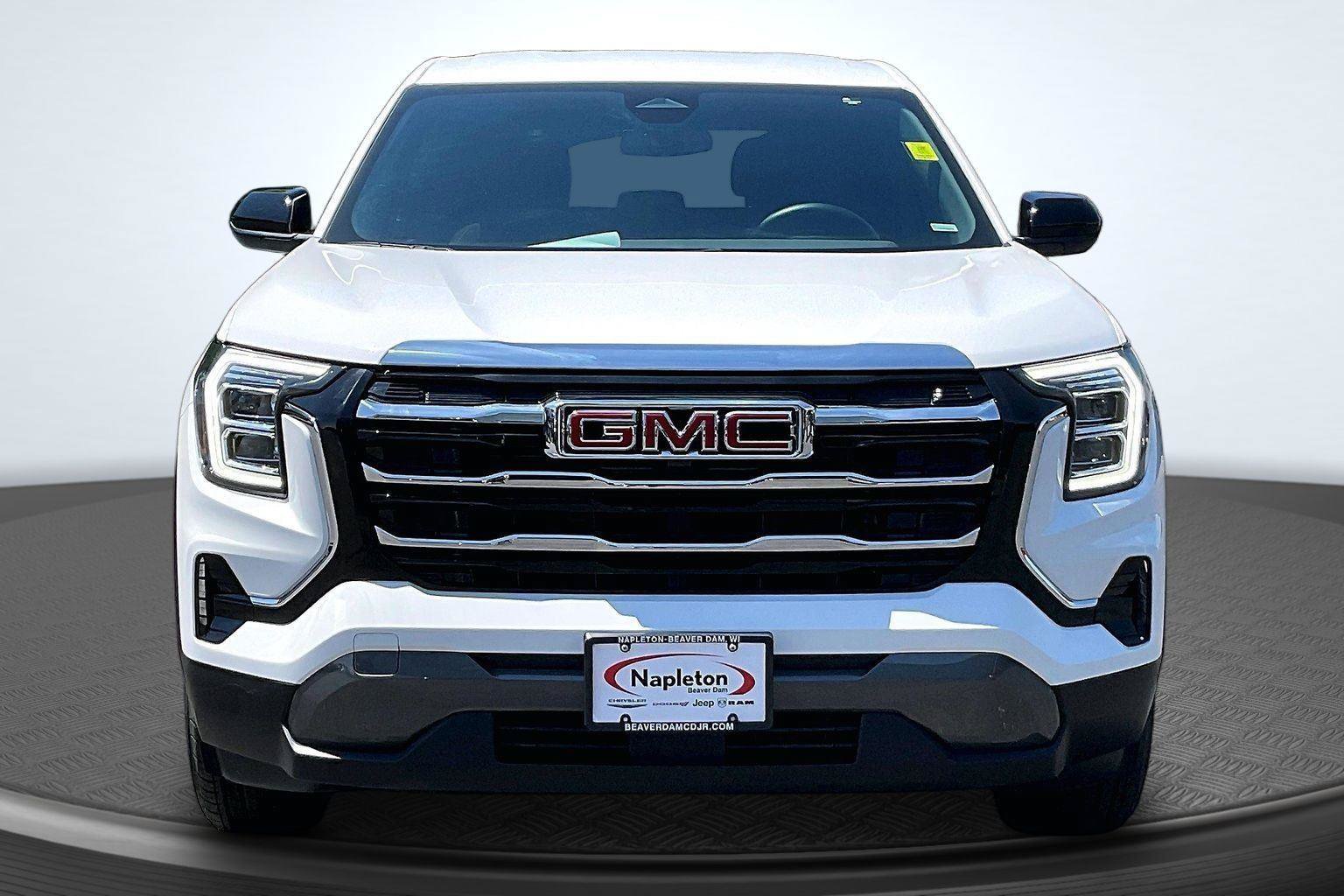 Used 2026 GMC Terrain Elevation FWD image 3