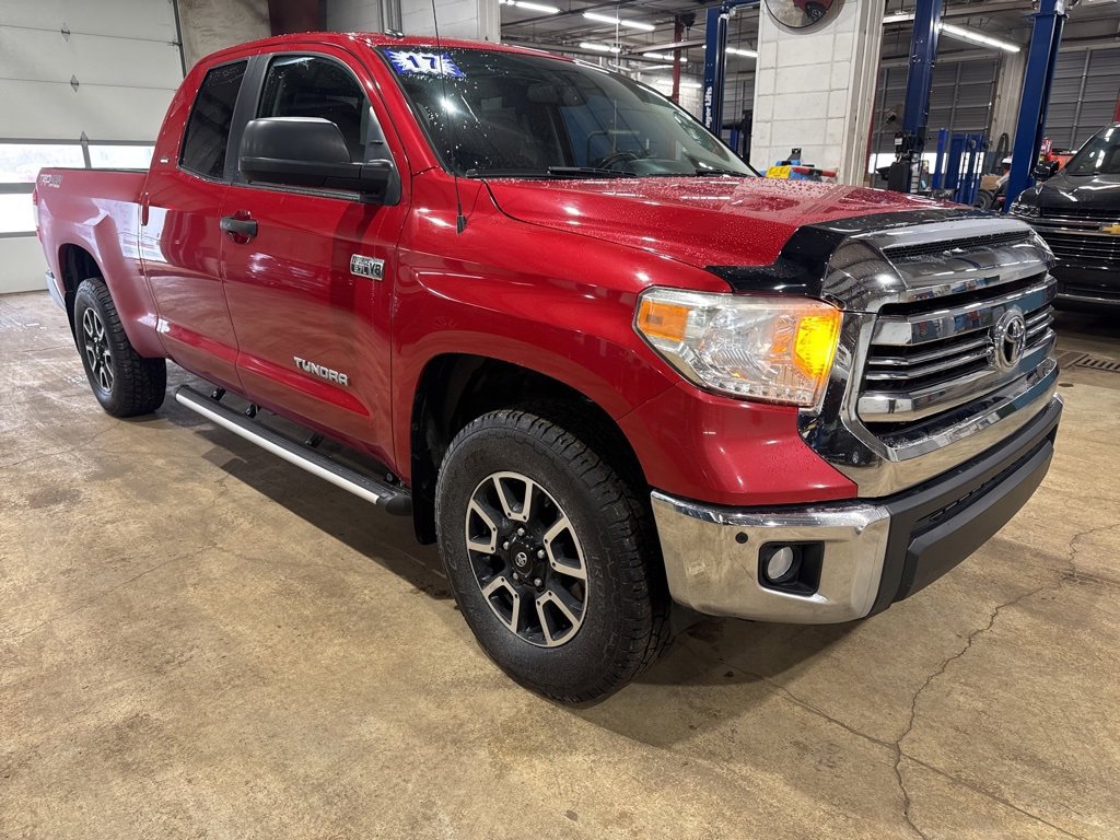 Used 2017 Toyota Tundra SR image 5