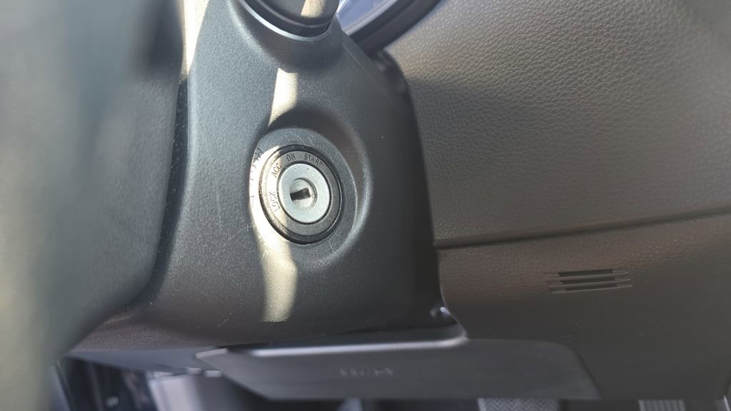 Used 2024 Toyota Corolla LE FWD image 22