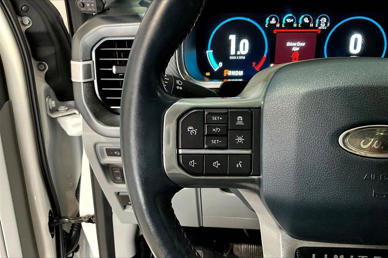 Used 2022 Ford F150 Limited image 21