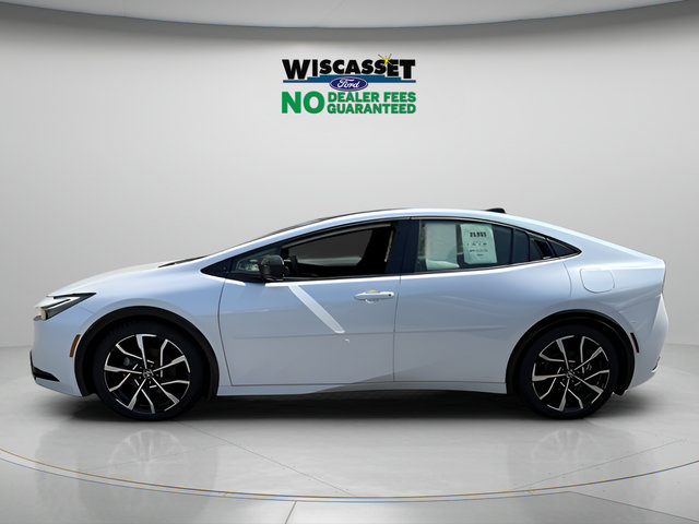 Used 2024 Toyota Prius Prime Premium w/ Advanced Technology Package FWD image 2