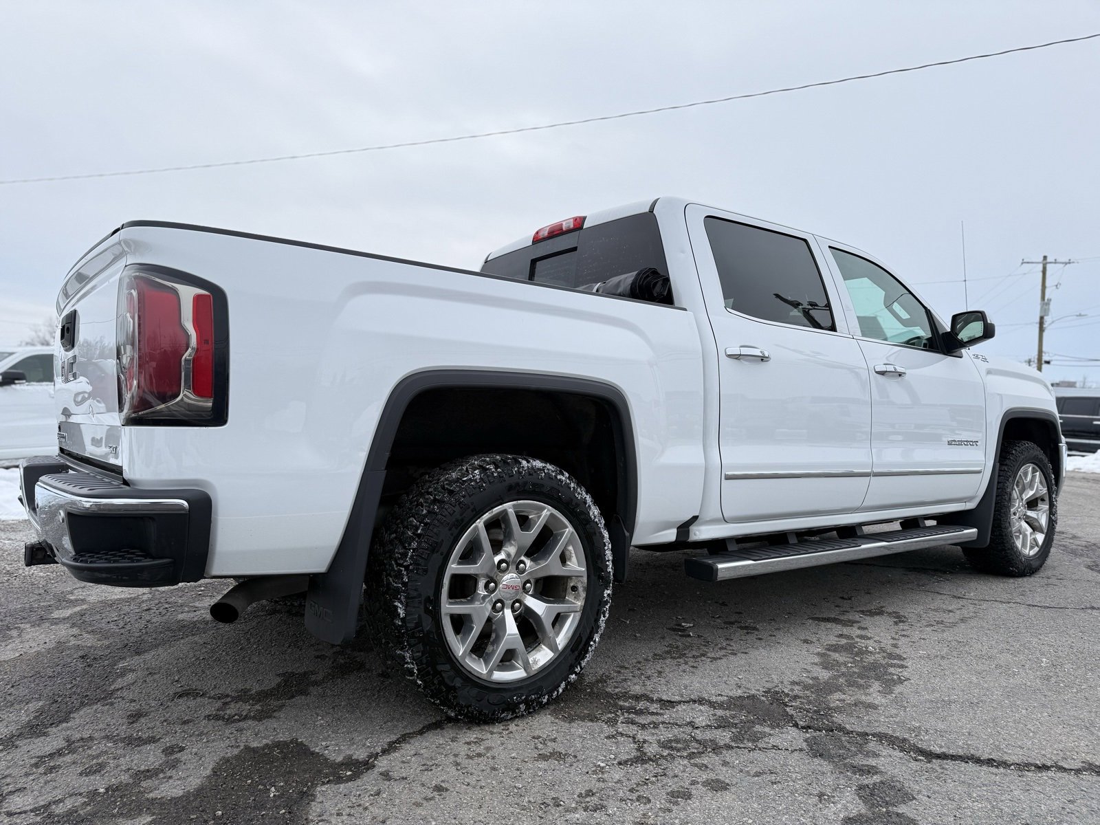 Used 2016 GMC Sierra 1500 SLT w/ SLT Premium Package image 7