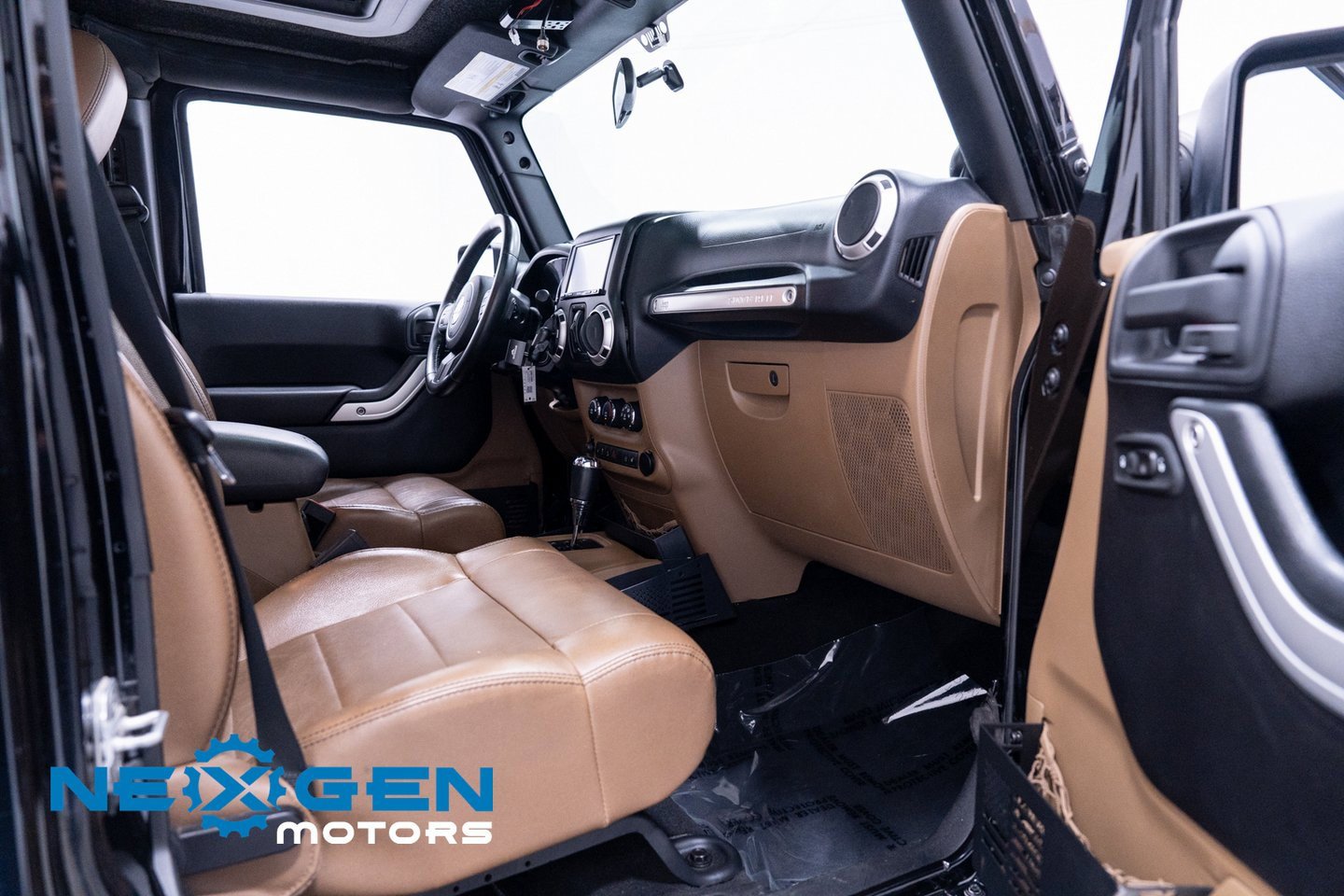 Used 2011 Jeep Wrangler Unlimited Rubicon image 57