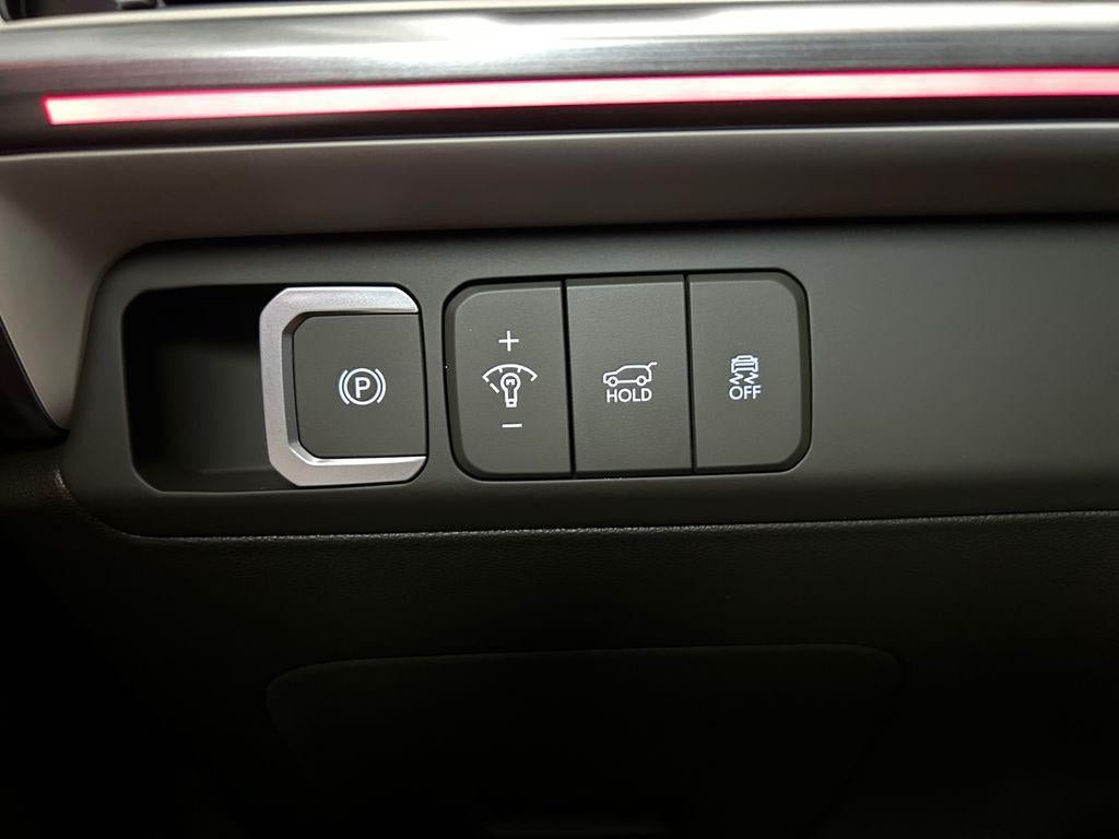 New 2025 Hyundai Santa Fe Calligraphy FWD image 50