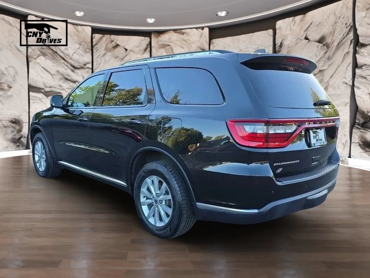 Used 2022 Dodge Durango SXT w/ Trailer Tow Group IV AWD/4WD image 7