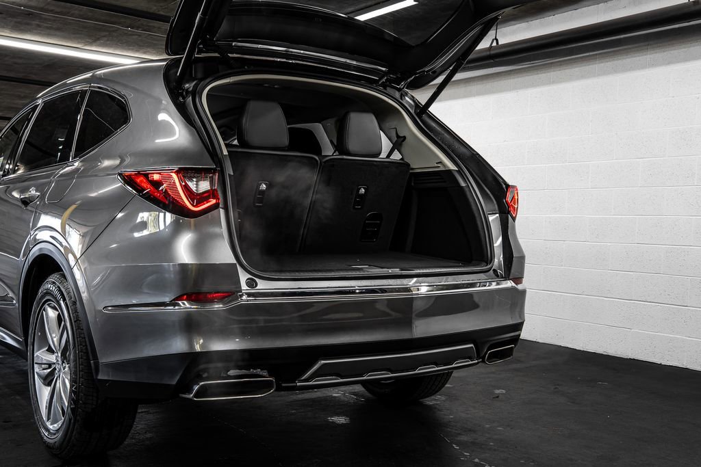 New 2026 Acura MDX SH-AWD image 17