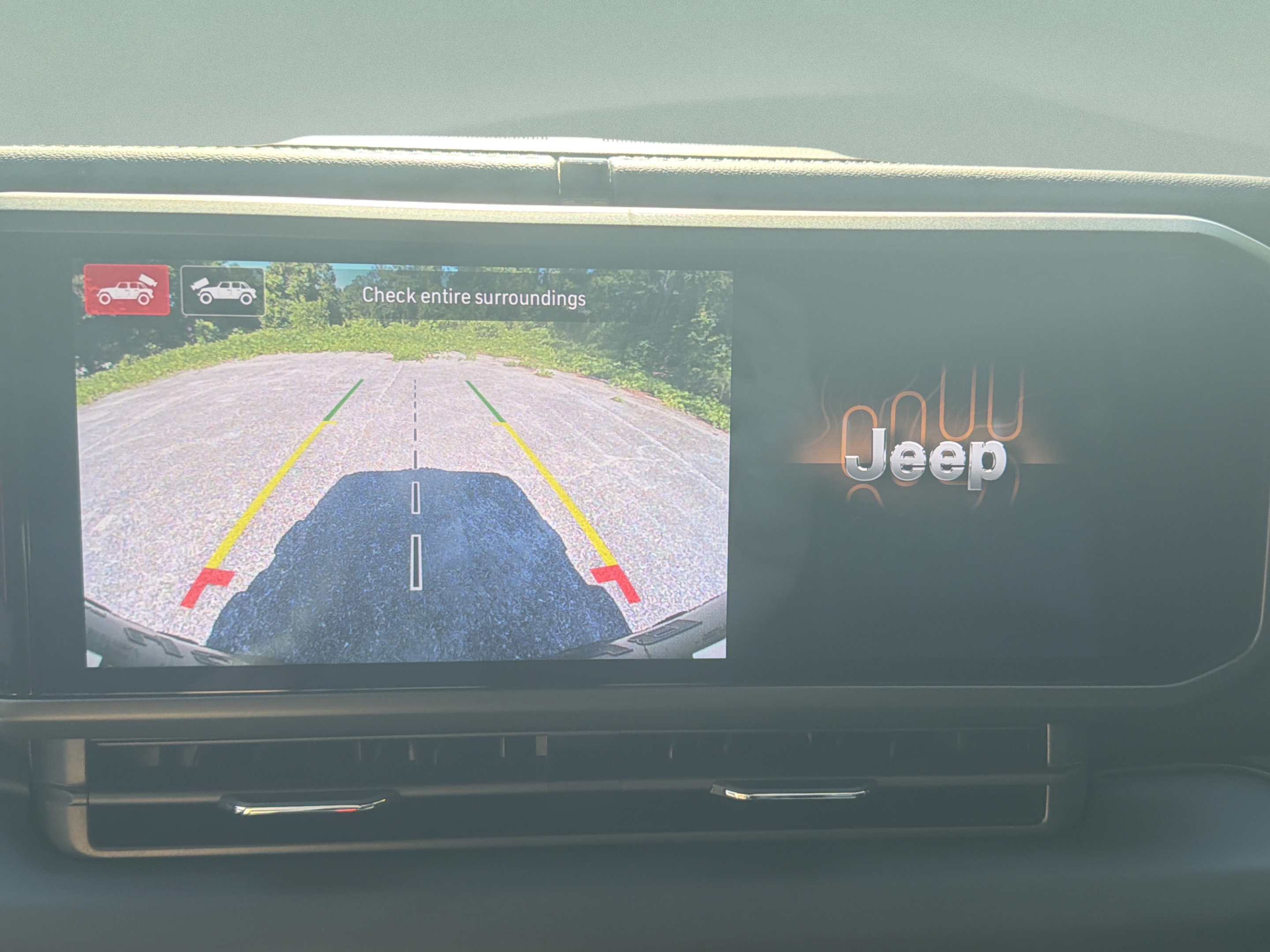 Used 2026 Jeep Wrangler Unlimited Rubicon w/ Safety Group AWD/4WD image 15