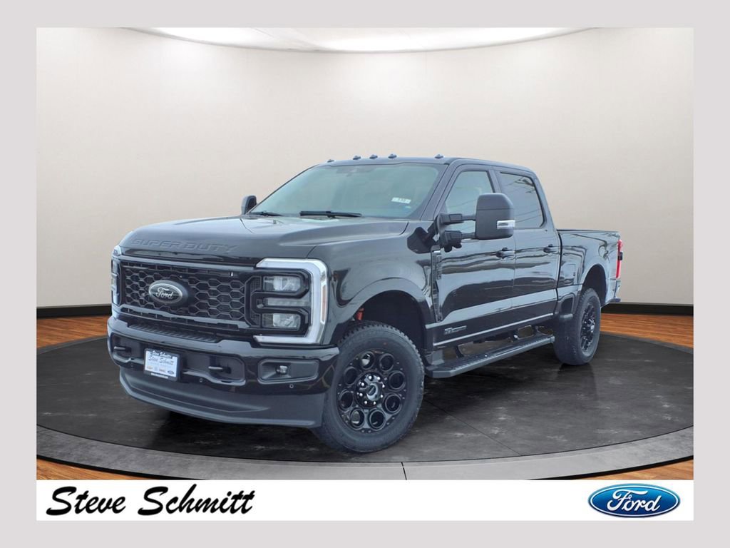 New 2026 Ford F350 Lariat w/ Black Appearance Package