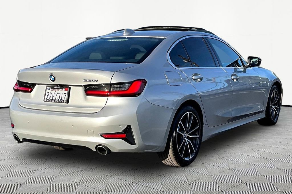 Used 2019 BMW 330i Sedan w/ Convenience Package image 6