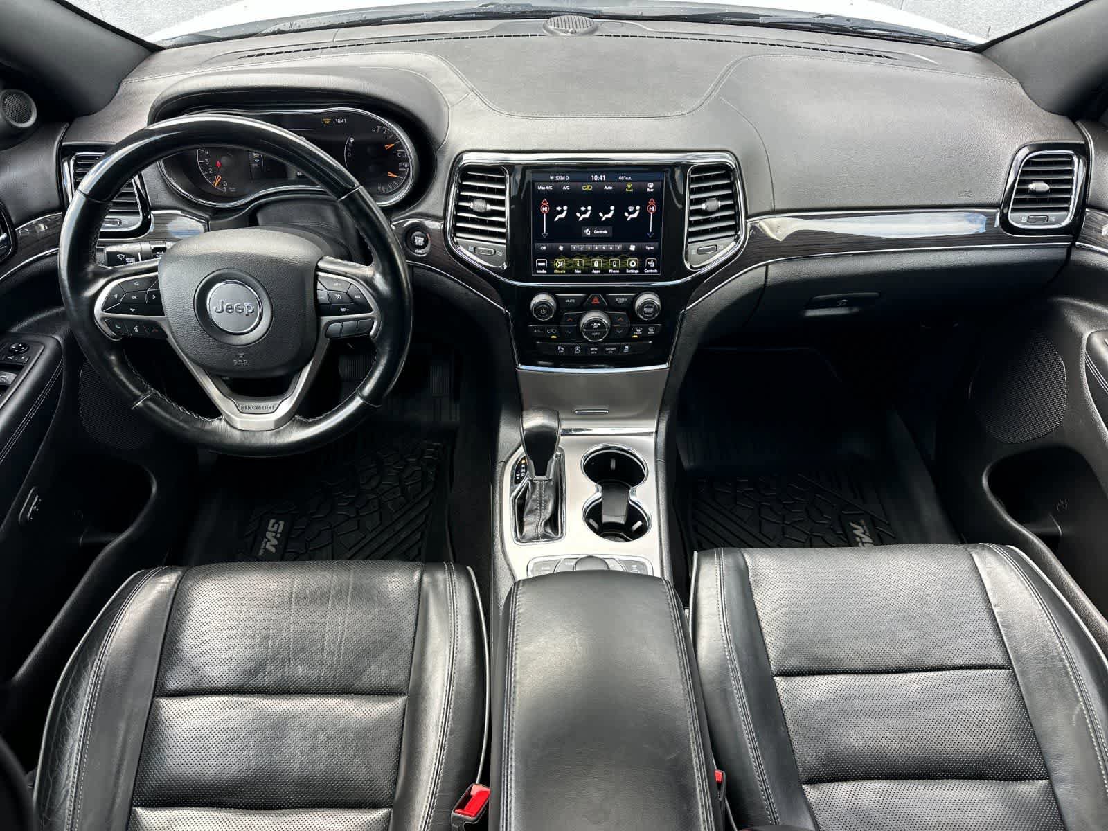 Used 2021 Jeep Grand Cherokee Overland AWD/4WD image 3