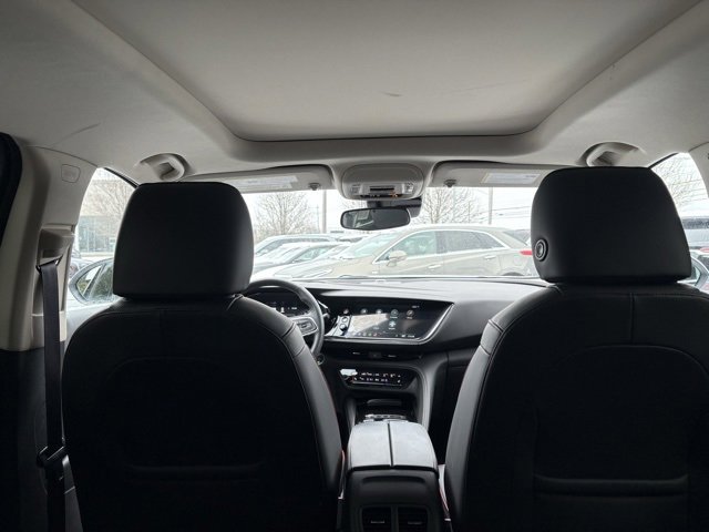 Used 2023 Buick Envision Essence w/ Technology Package I image 7