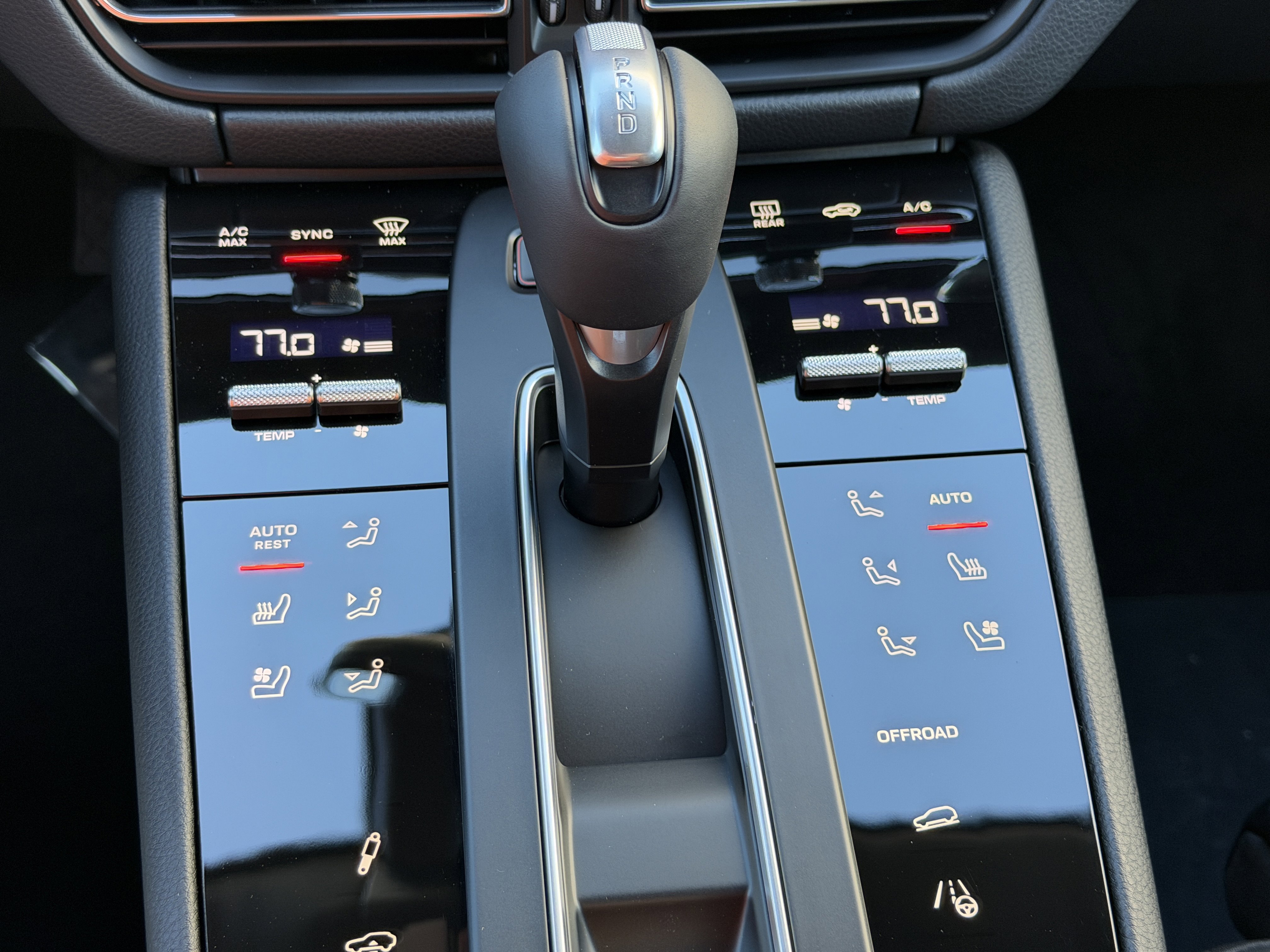 New 2026 Porsche Macan S image 31