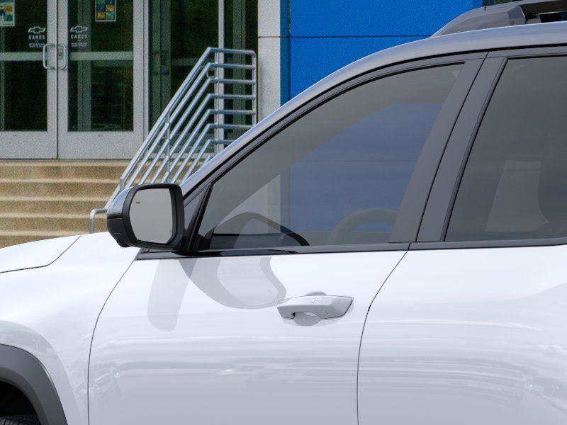 New 2026 Chevrolet Equinox RS w/ Convenience Package III FWD image 12