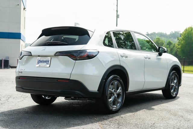 New 2026 Honda HR-V LX image 8