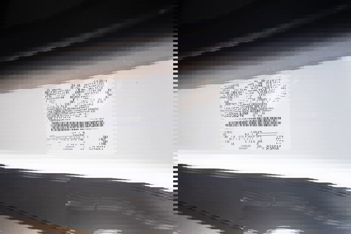 Used 2023 Ford Transit 250 T-250 RWD Low Roof w/ Exterior Upgrade Package image 15