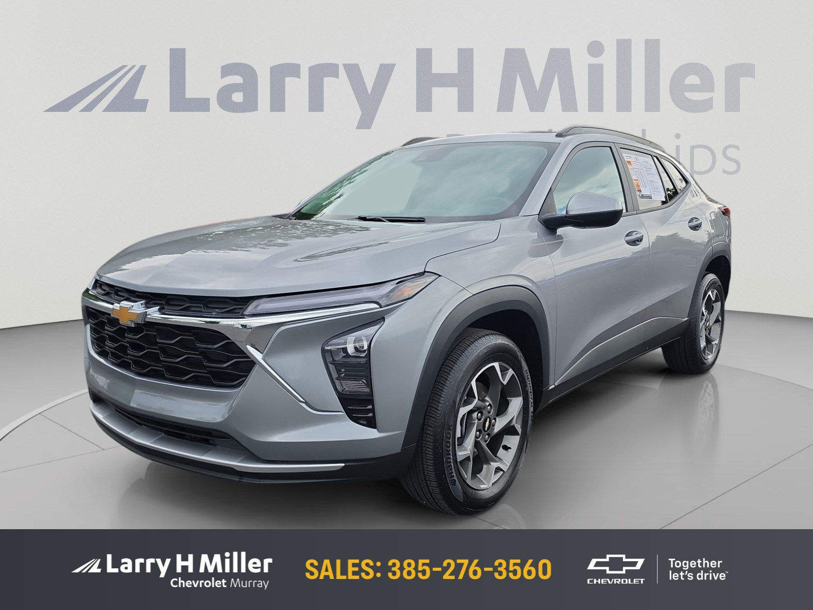 Used 2025 Chevrolet Trax LT w/ Driver Confidence Package FWD image 1