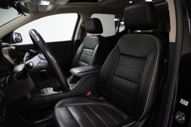 Used 2021 GMC Acadia Denali w/ Denali Ultimate Package image 16