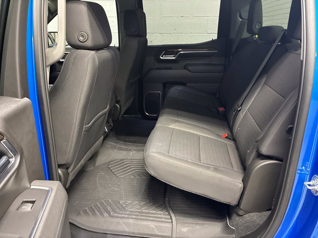 Used 2025 Chevrolet Silverado 1500 RST AWD/4WD image 21