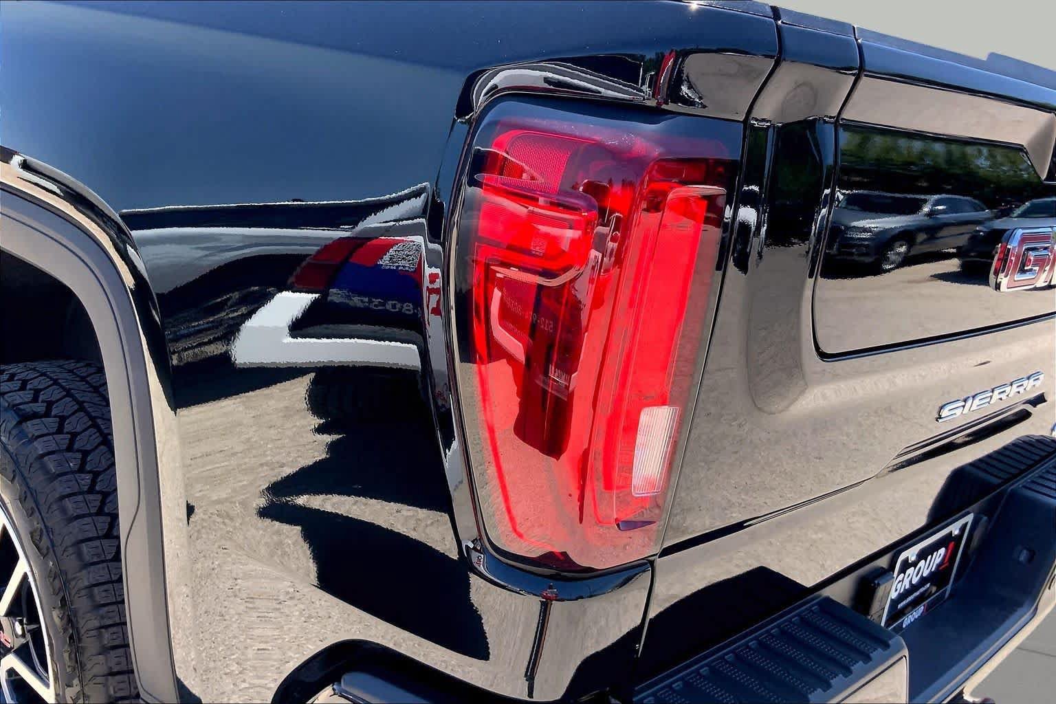 Used 2026 GMC Sierra 1500 AT4 w/ AT4 Premium Package AWD/4WD image 29