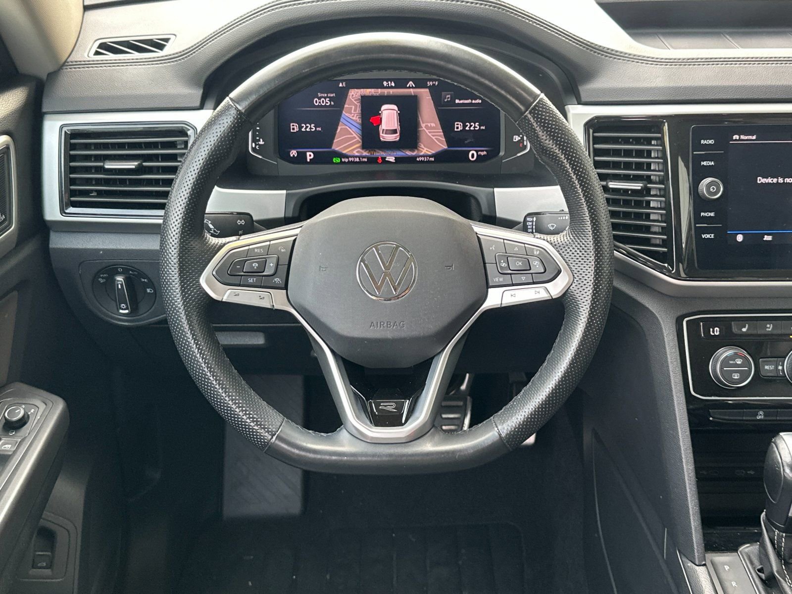 Used 2023 Volkswagen Atlas SEL Premium image 13