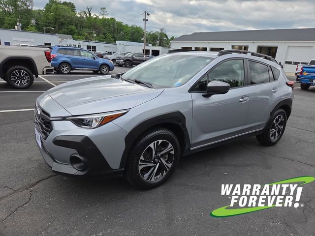 Used 2024 Subaru Crosstrek 2.0i Premium AWD/4WD image 3
