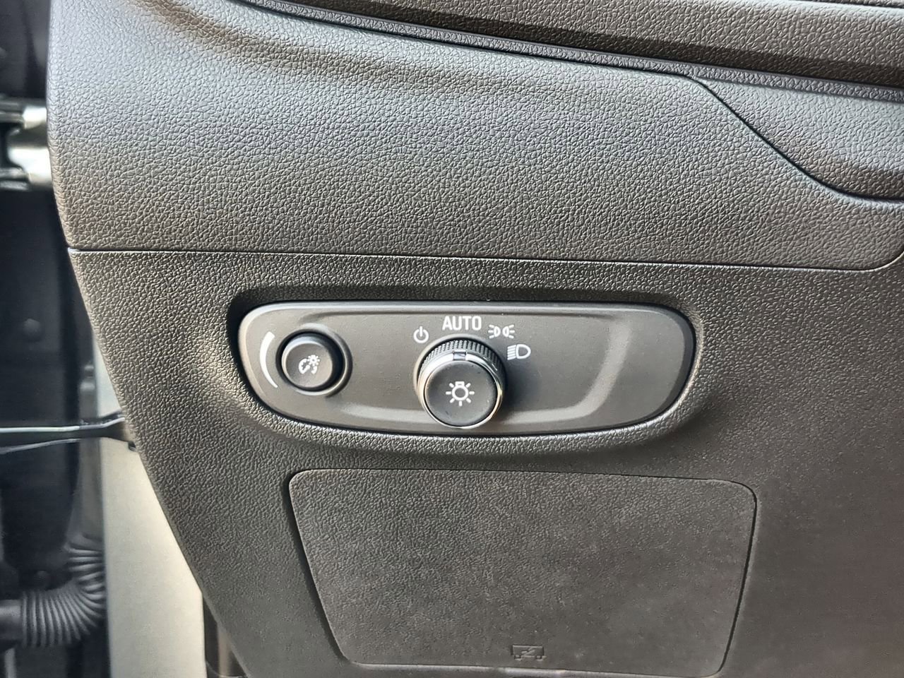New 2026 Buick Encore GX Preferred w/ Comfort Package image 17