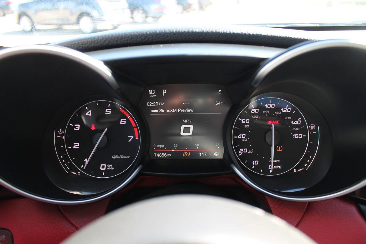 Used 2019 Alfa Romeo Giulia Ti w/ Nero Edizione image 30