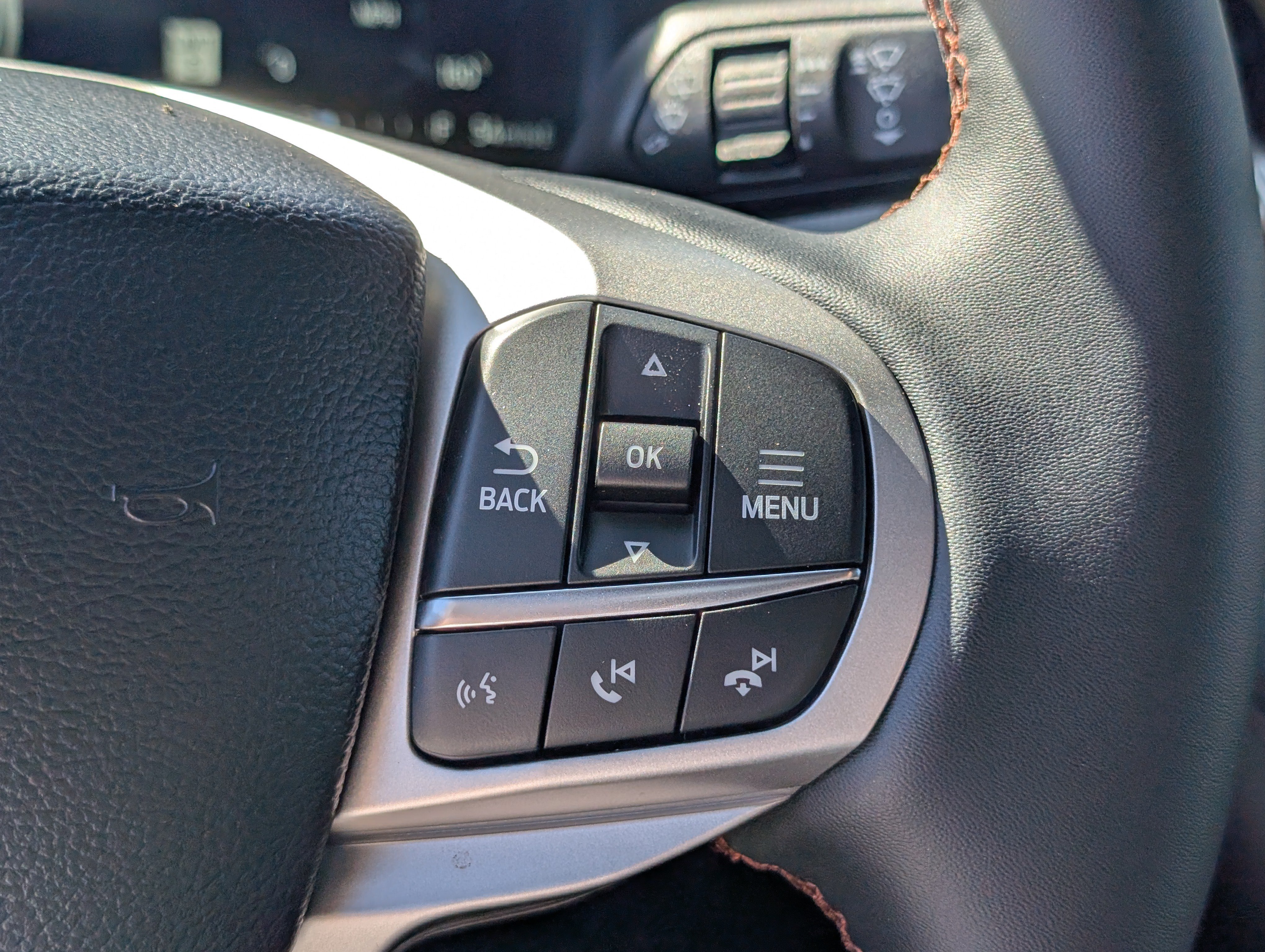 New 2027 Ford Explorer Active AWD/4WD image 20