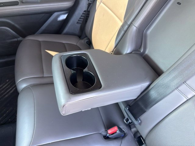 Used 2025 Lincoln Corsair Reserve FWD image 21