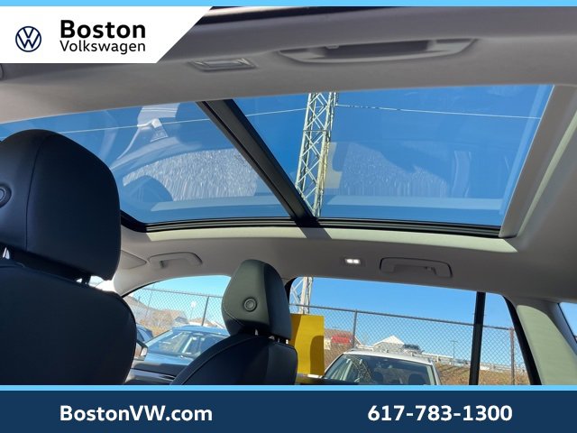 New 2026 Volkswagen Tiguan SE image 26