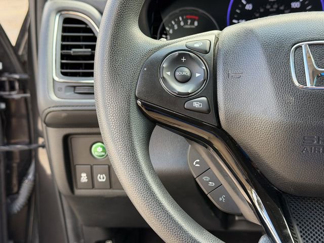 Used 2018 Honda HR-V EX image 10