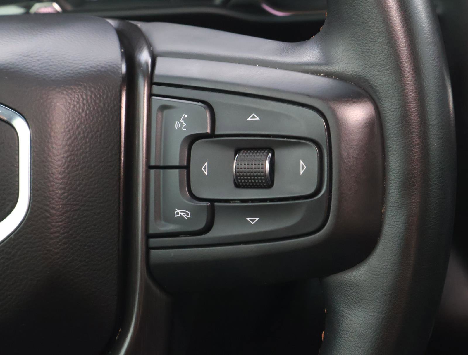 Used 2023 GMC Sierra 3500 AT4 w/ Gooseneck/5TH Wheel Package image 27