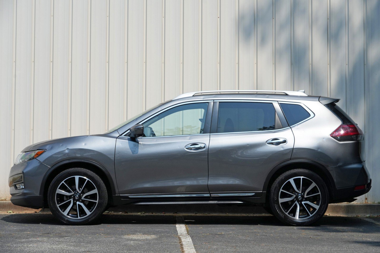 Used 2020 Nissan Rogue SL FWD image 8