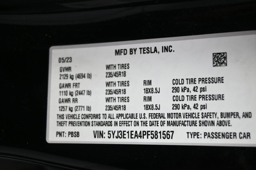 Used 2023 Tesla Model 3 Standard Range RWD image 8