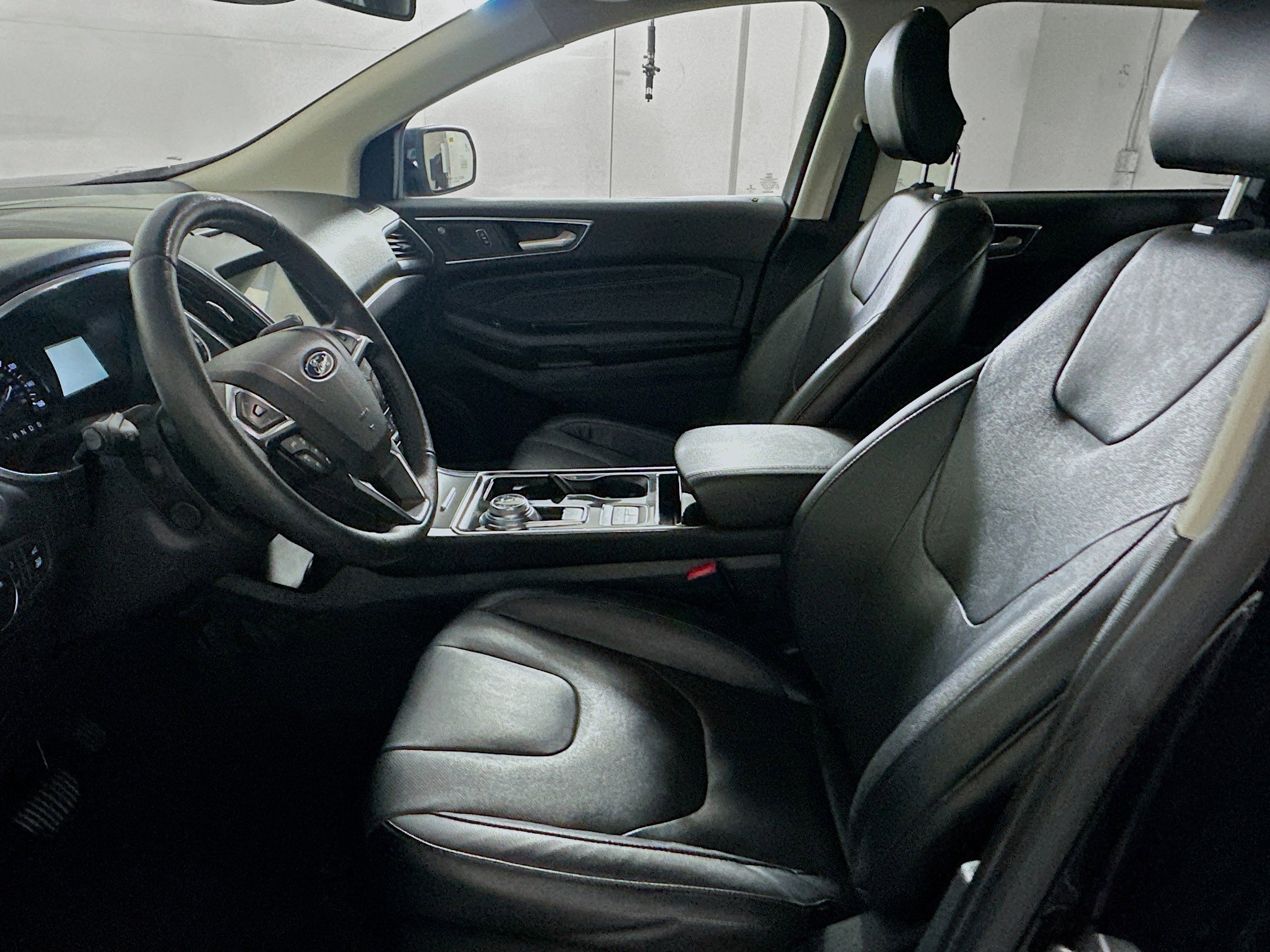 Used 2019 Ford Edge Titanium w/ Equipment Group 301A FWD image 13