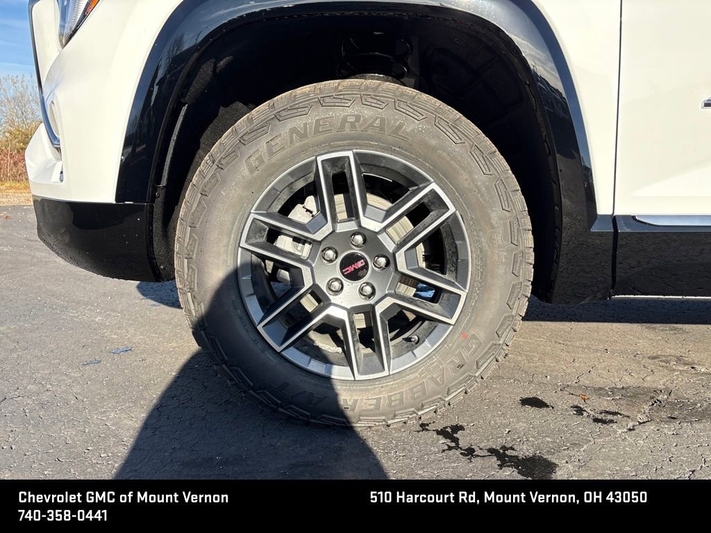 New 2026 GMC Terrain AT4 w/ Convenience Package III image 24
